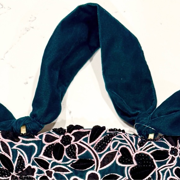 Anthropologie Black Green Floral Velvet Beaded Gold Hardware Boho Handbag NWT - Picture 6 of 10